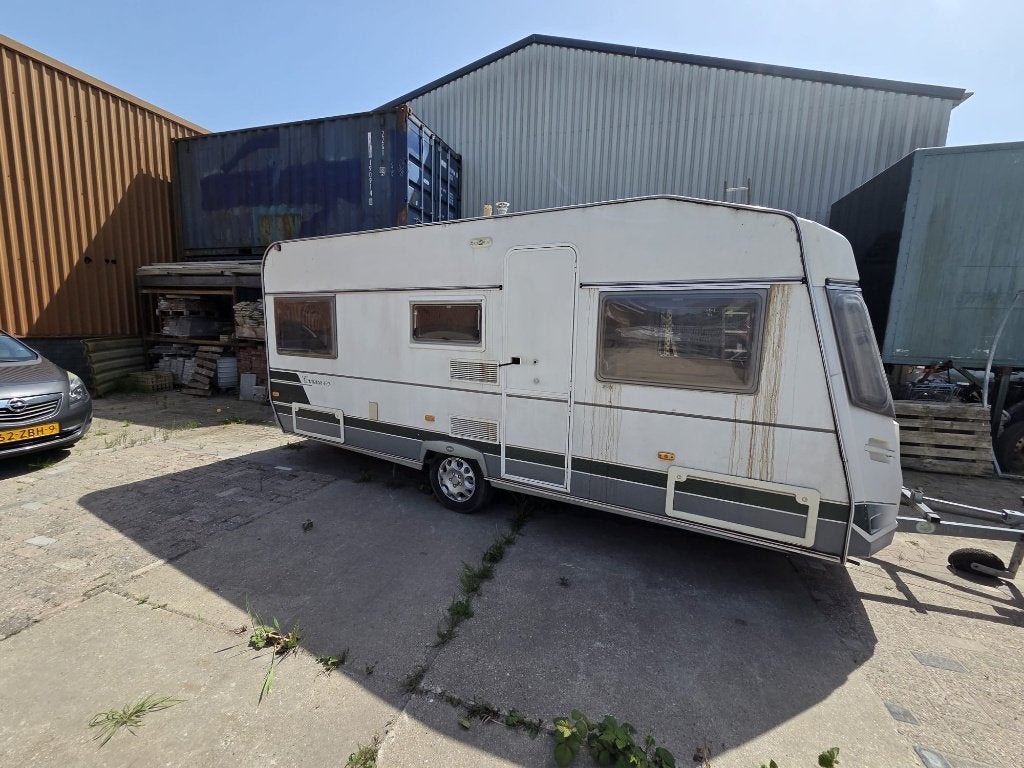 Onderdelen van schade caravan Chateau Cantara 490 te koop, Caravans en Kamperen, Ophalen of Verzenden, Gebruikt