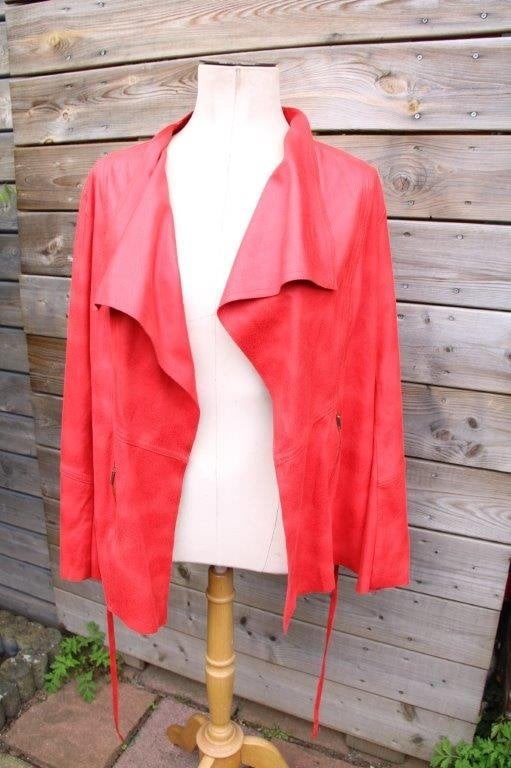 Jasje rood Paprika mt T4 (50) Vaste prijs, Kleding | Dames, Ophalen of Verzenden, Zo goed als nieuw, Paprika, Jasje of Colbert