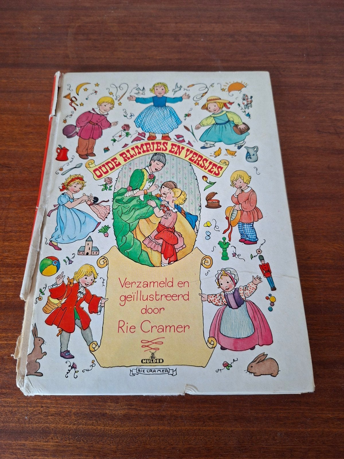 Oude versjes en rijmpjes, Ophalen of Verzenden, Gelezen