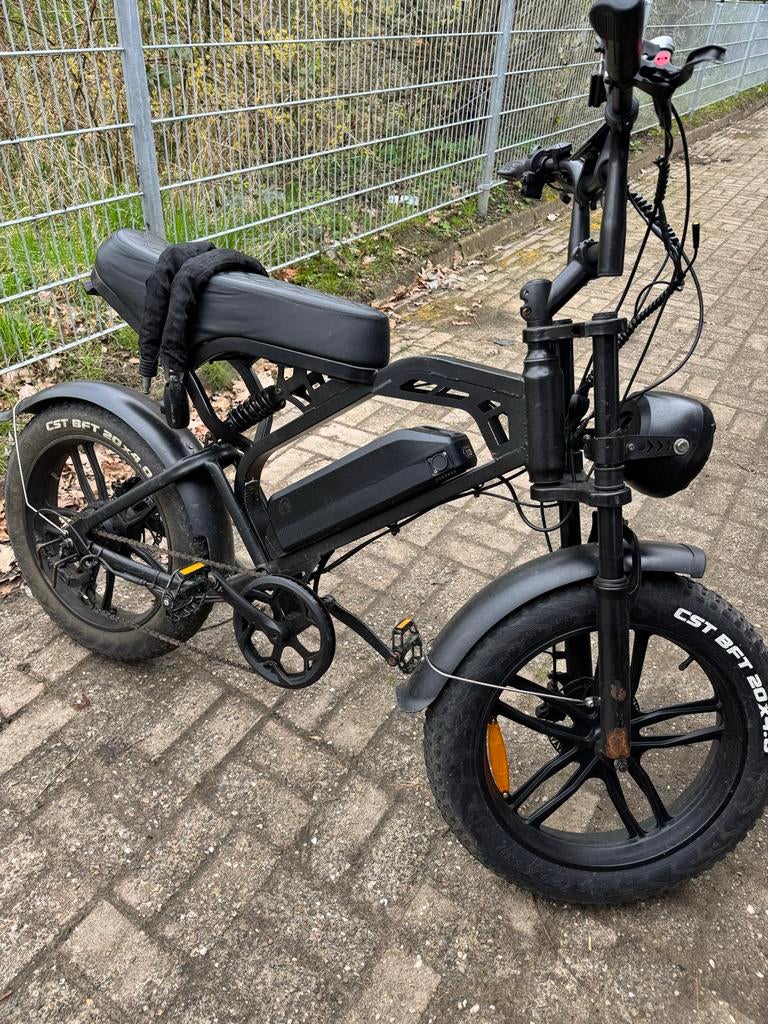 Fat bike v20, Ophalen of Verzenden, Zo goed als nieuw, 30 tot 50 km per accu