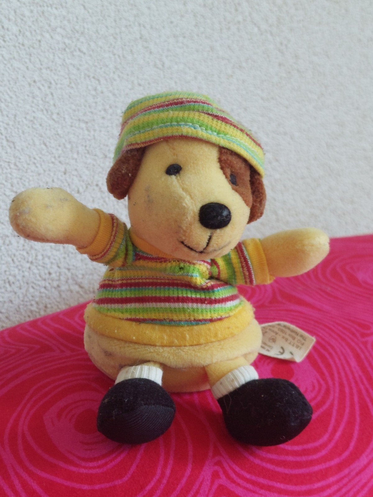 Anna Club Plush Hondje met gestreepte kleding, Zo goed als nieuw, Met kleding of accessoire, Geel, Overige karakters