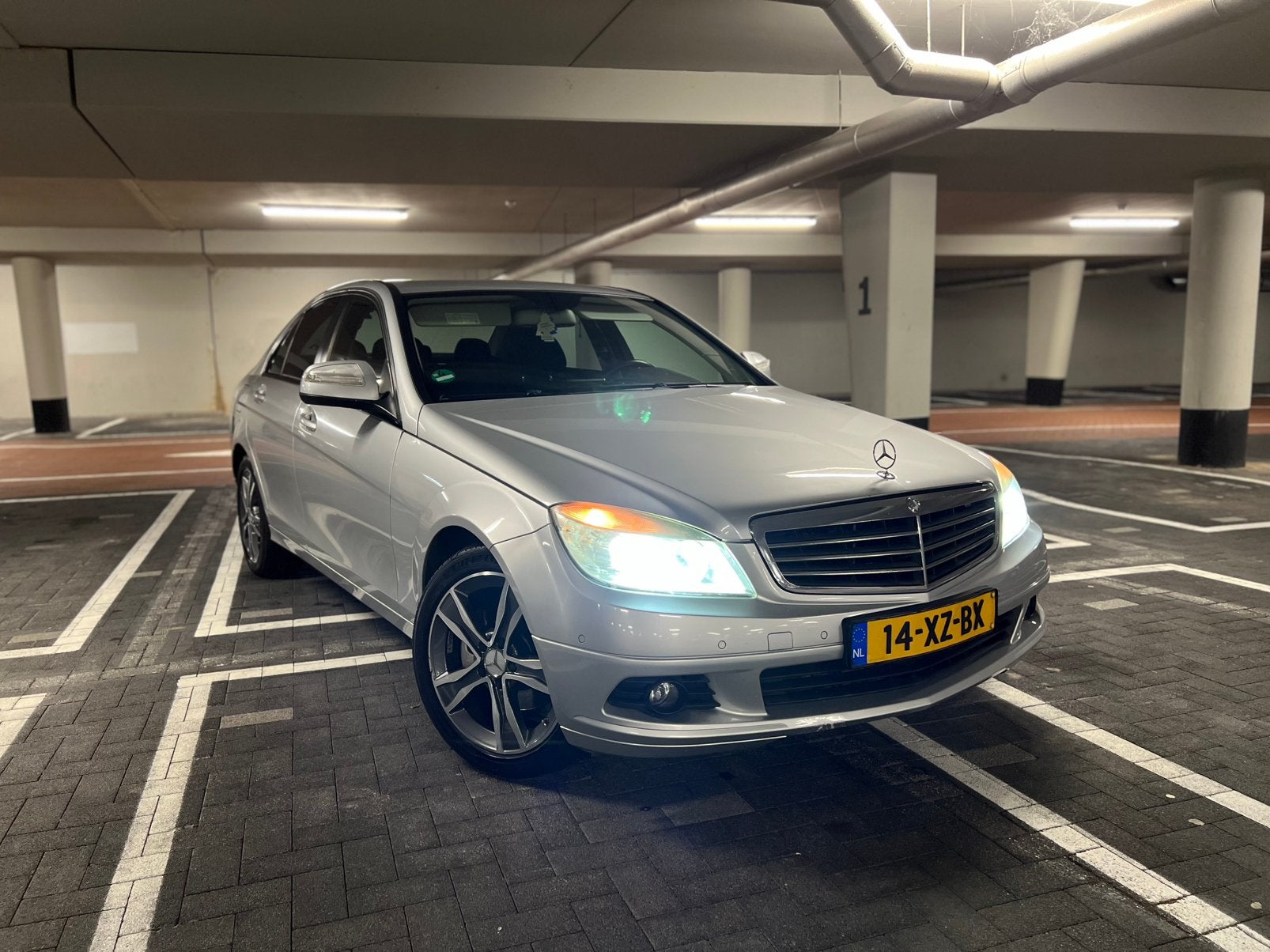 Mercedes-Benz C-Klasse C200 K 1.8 Sedan AUTOMAAT Nette staat, Auto's, Mercedes-Benz, 1800 kg, Zwart, 1796 cc, Origineel Nederlands