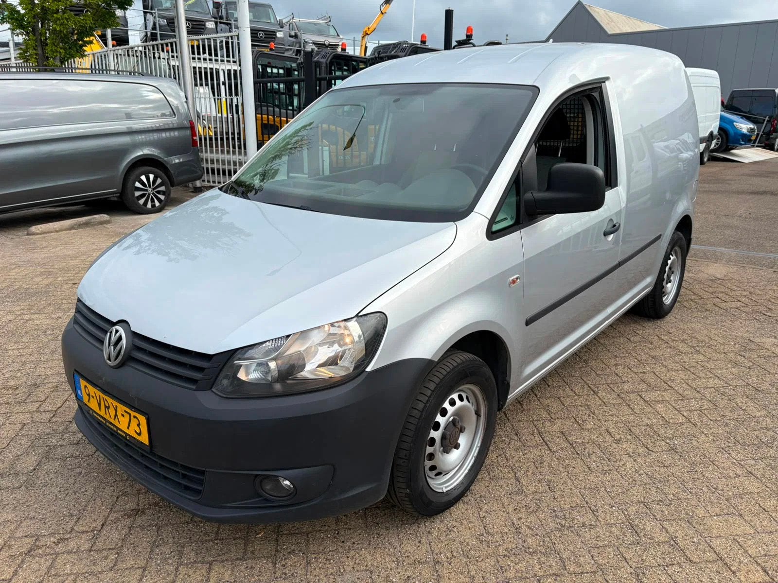 Volkswagen Caddy TDI AIRCO CRUISE CONTROL (bj 2011), Auto's, Voorwielaandrijving, Euro 5, Gebruikt, 4 cilinders