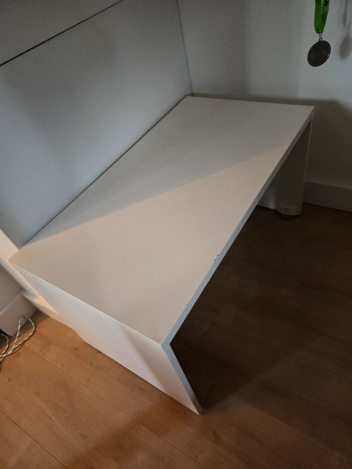 IKEA bijzettafel wit - 90x50x50 cm, Ophalen, 50 – 75, Gebruikt, 50 tot 100 cm