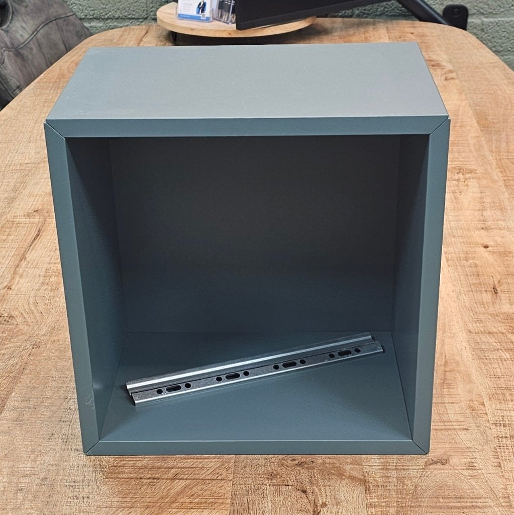 IKEA EKET kast + montagerail – Groen, Ophalen of Verzenden, Zo goed als nieuw