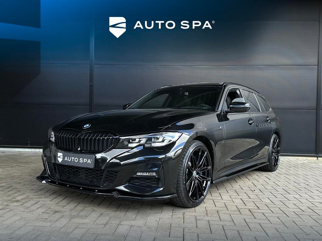 BMW 3 Serie 330e | M-Sport | PANODAK | Trekhaak | LED | Adap, Auto's, BMW, Automaat, 1998 cc, Gebruikt, 4 cilinders