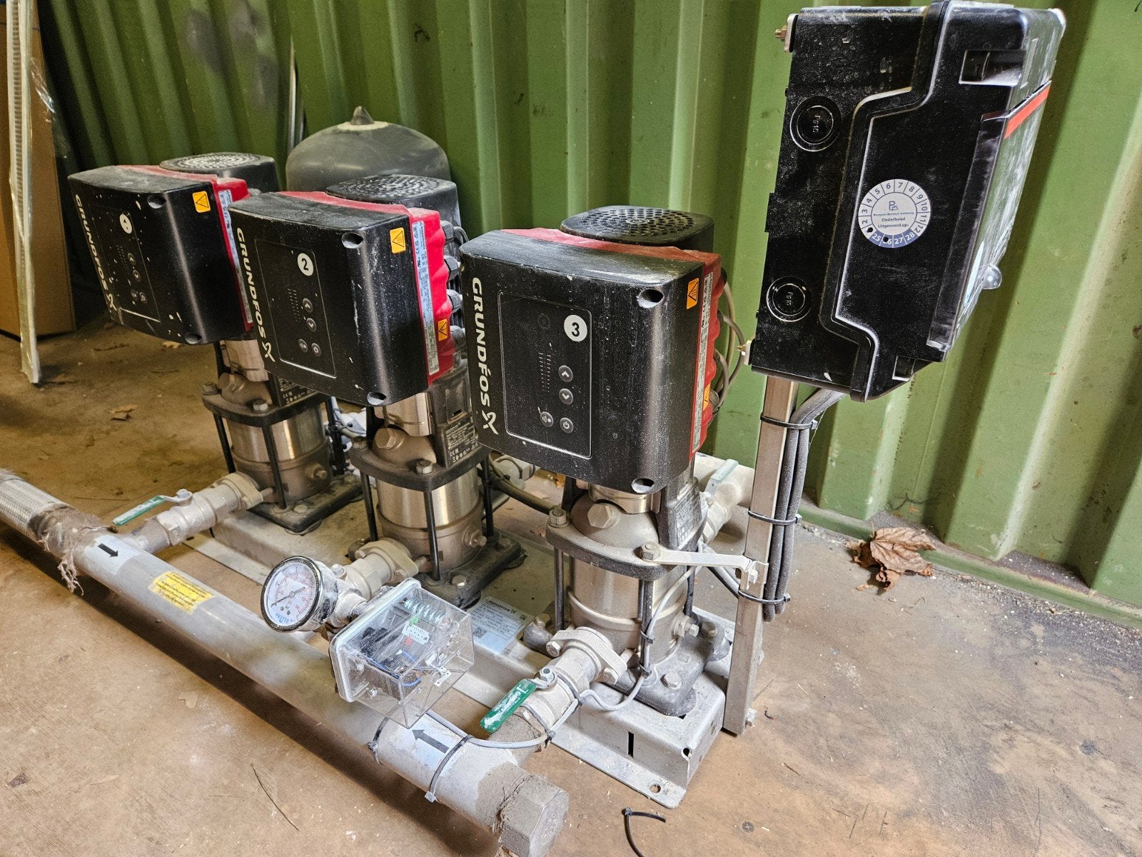 Grundfos Hydro Multi-E Drukverhoger Pomp (2022), Ophalen