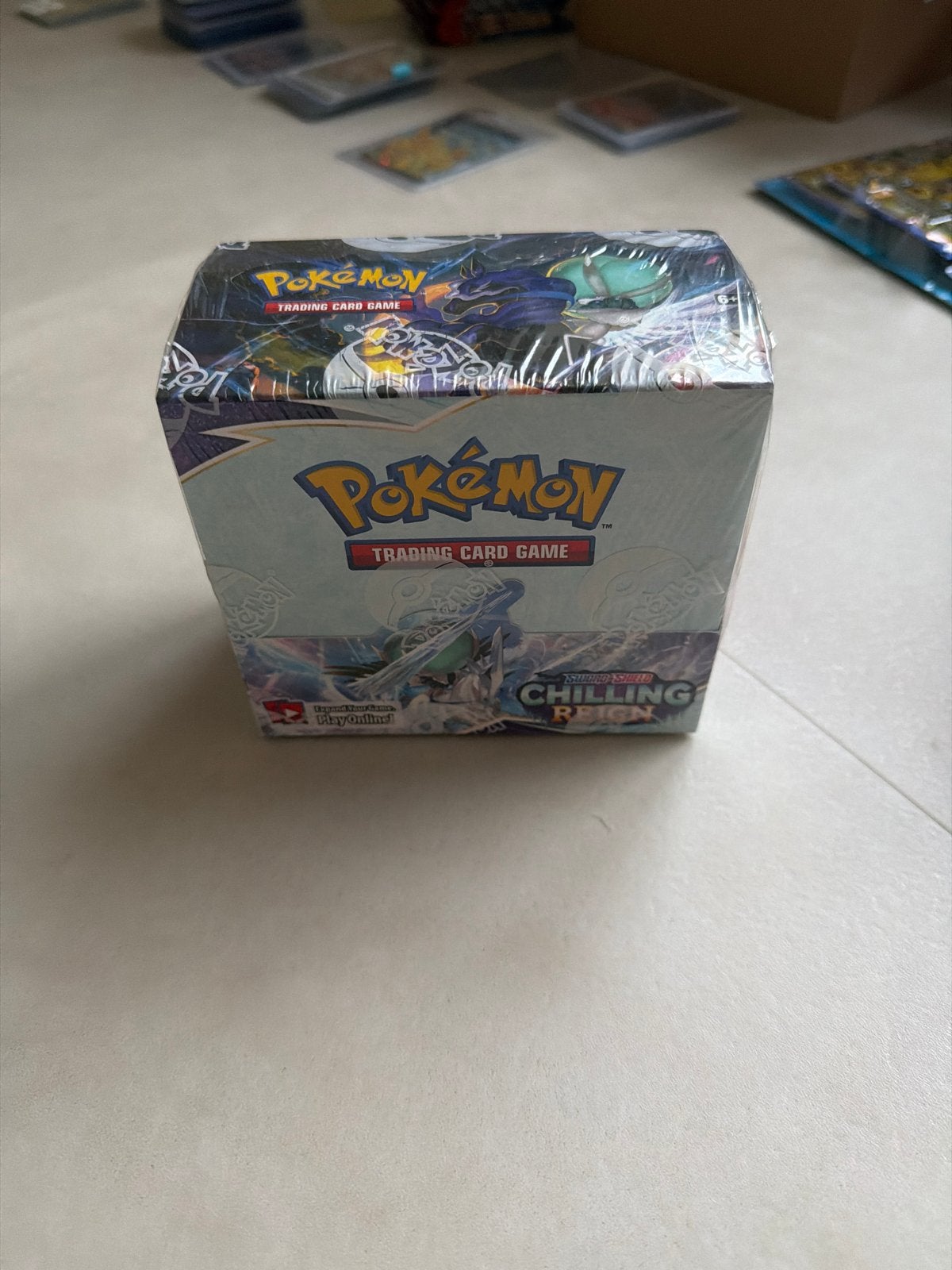 Pokémon TCG: Sword & Shield Chilling Reign Booster Box, Ophalen of Verzenden, Nieuw, Boosterbox