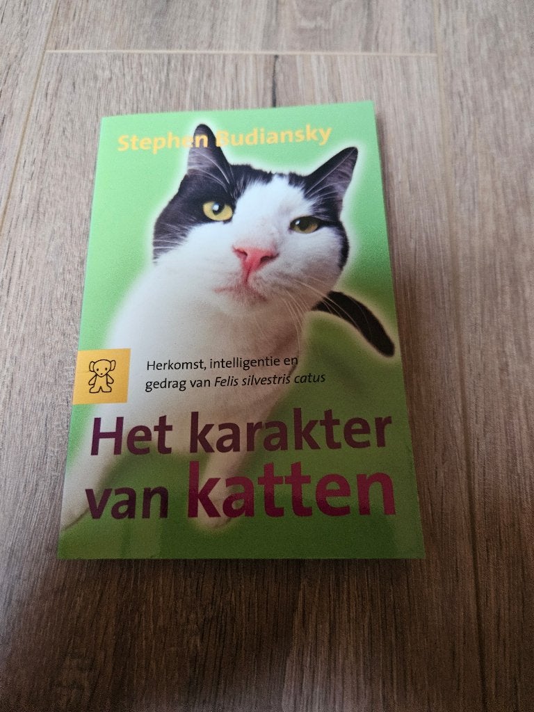 Karakter van katten – herkomst, intelligentie en gedrag, Boeken, Ophalen of Verzenden, Zo goed als nieuw, Katten