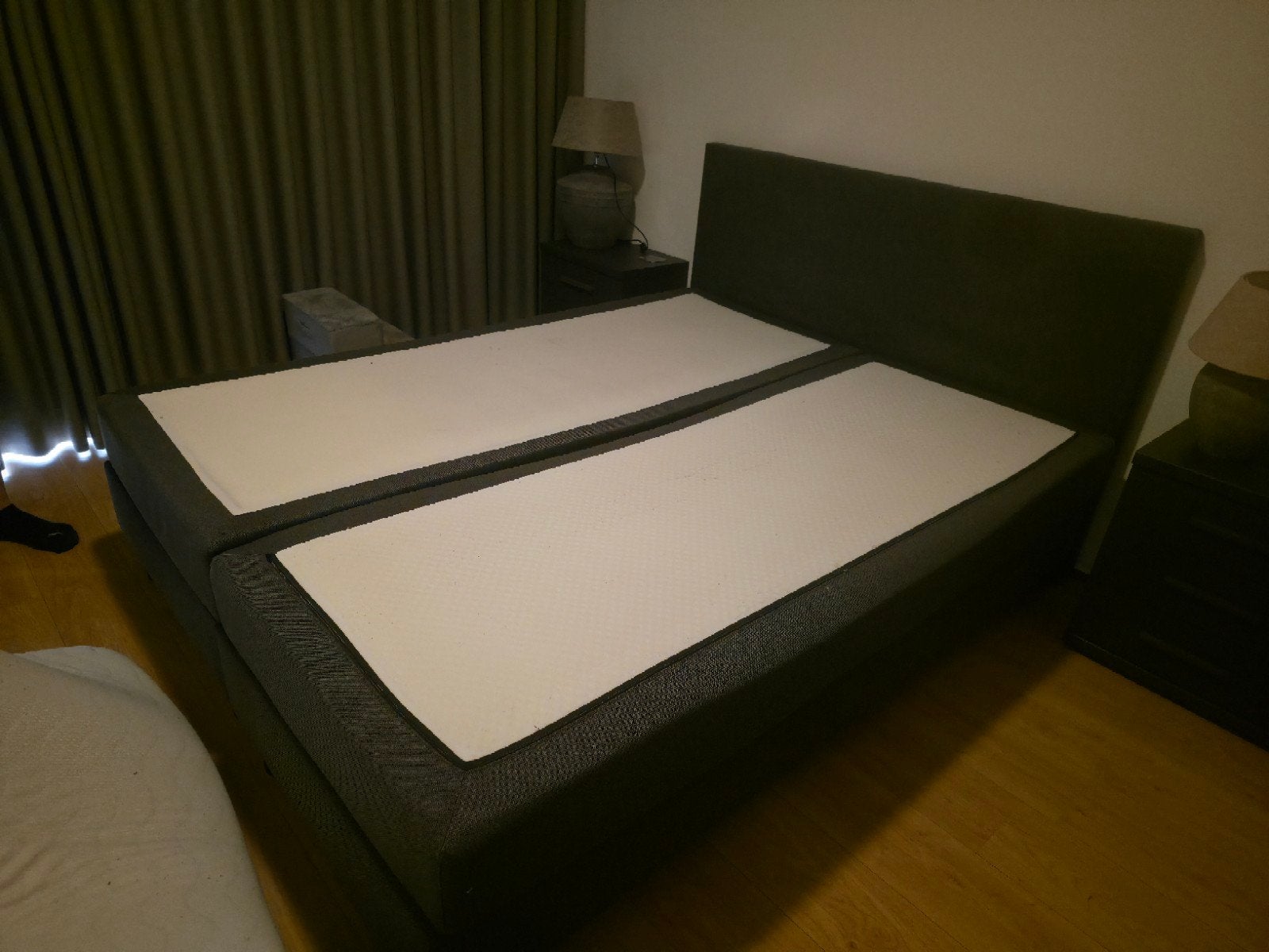 Gratis boxspring bed 160x200 cm, Huis en Inrichting, Slaapkamer | Bedden, Ophalen, Gebruikt, Tweepersoons, 200 cm
