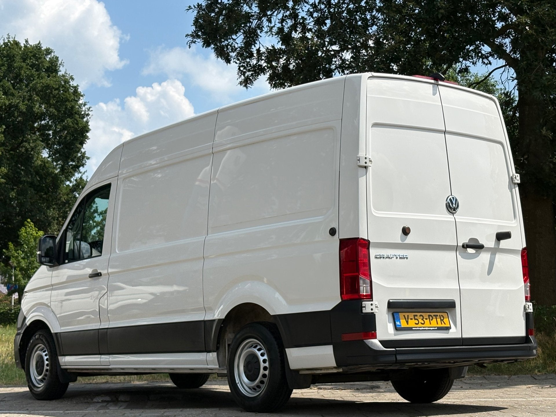 Volkswagen CRAFTER 35 2.0 TDI L3H2||140PK|airco|cruise|achte, Dealer onderhouden, Stof, Gebruikt, Euro 6