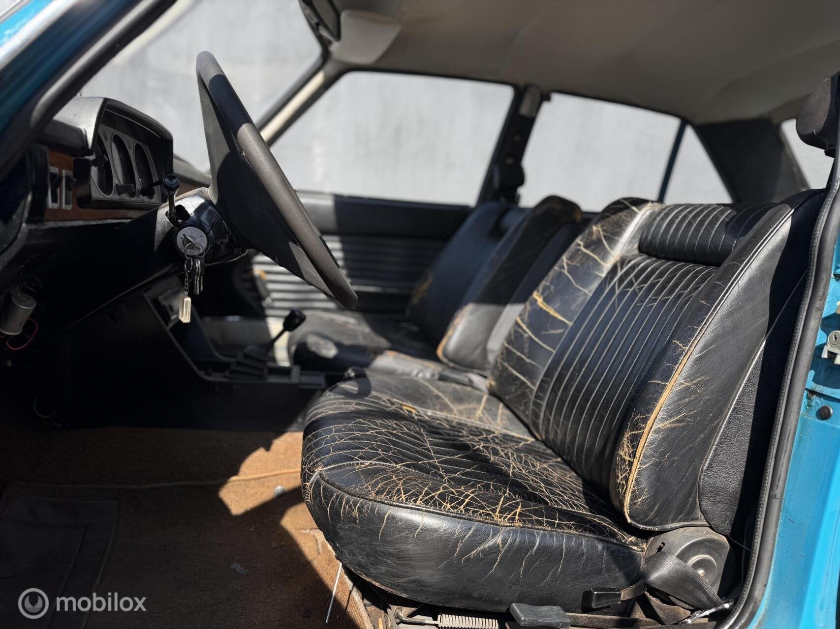 Peugeot 504 2.0 GL 1974 -LPG- (APK-VRIJ) *INRUIL MOGELIJK*, foto 6