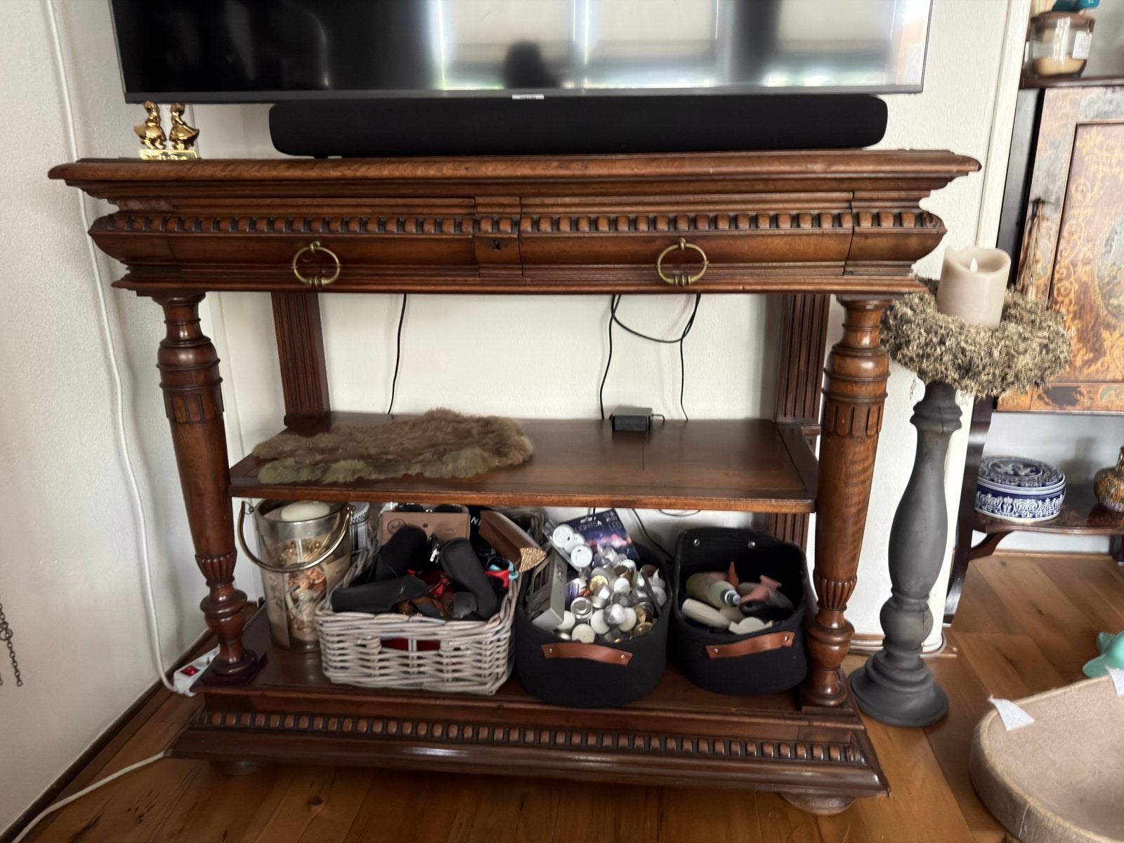 Oude buffetkast / serveerkast, Ophalen
