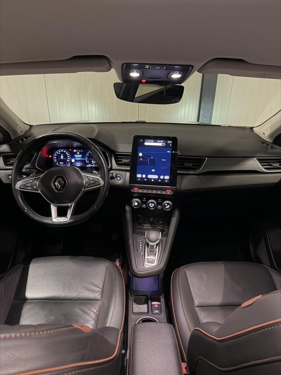 Renault Captur 1.3 TCe 155PK Initiale Paris Trekhaak Bose, Auto's, Gebruikt, Euro 6, Bedrijf, 154 pk