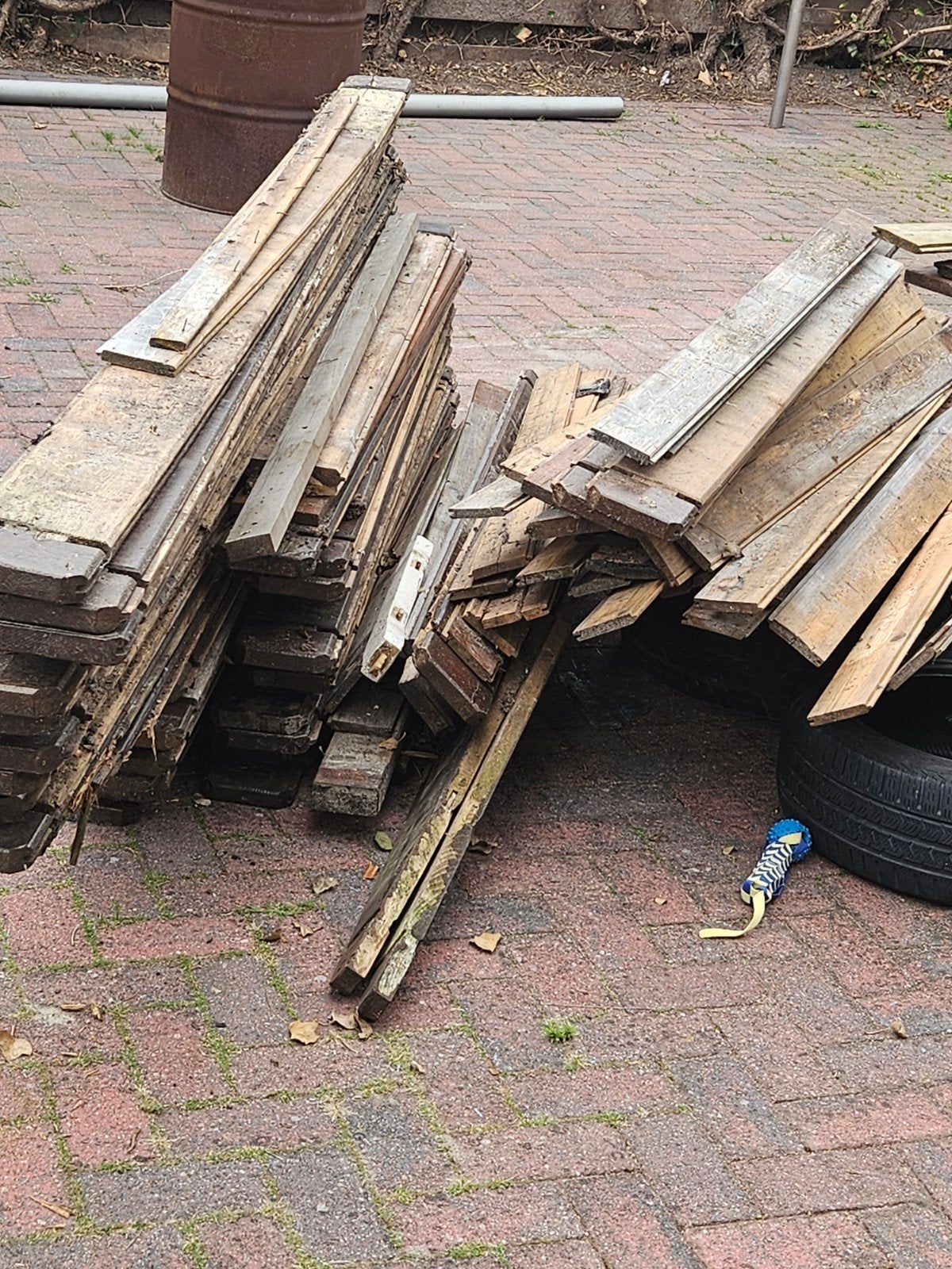 Sloophout oud tuinhuisje gratis af te halen, Ophalen, Gebruikt, Minder dan 25 mm, Plank
