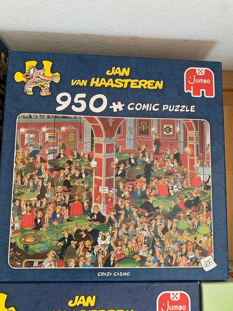 Jan van Haasteren puzzel -crazy casino 950 stukjes, Ophalen of Verzenden, 500 t/m 1500 stukjes, Gebruikt, Legpuzzel
