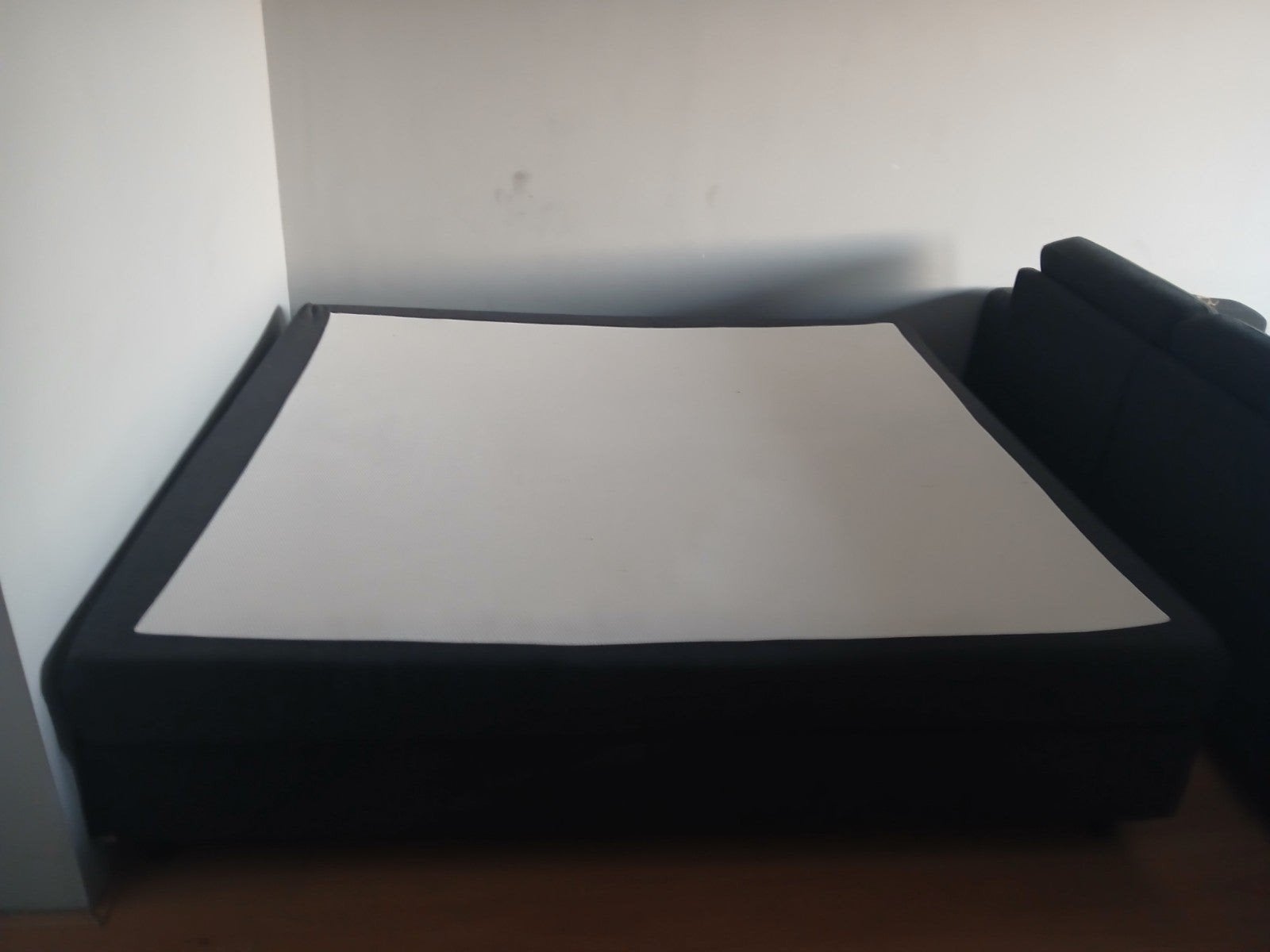 Donkergrijze boxspring onderstel 140x200 cm, Ophalen, Gebruikt, Tweepersoons, 140 cm