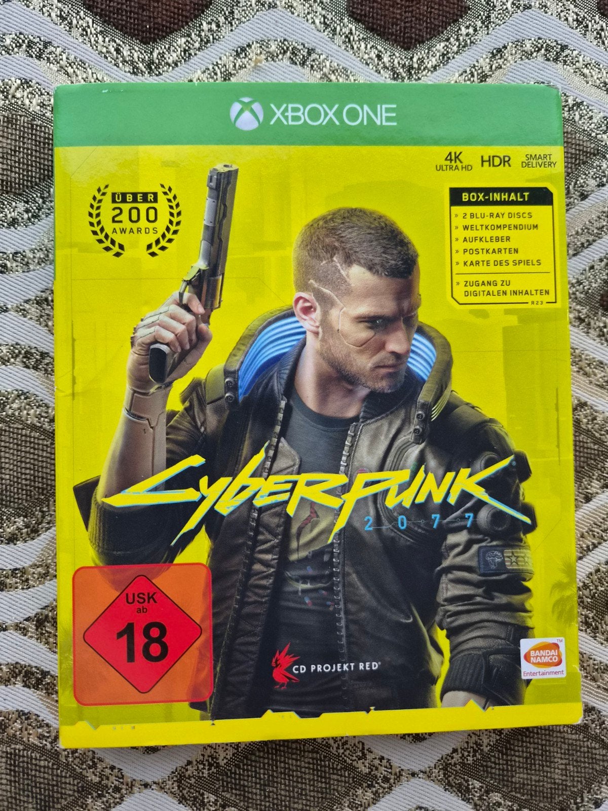 Cyberpunk 2077 Xbox One - Inclusief extra's, Spelcomputers en Games, Games | Xbox One, Ophalen of Verzenden
