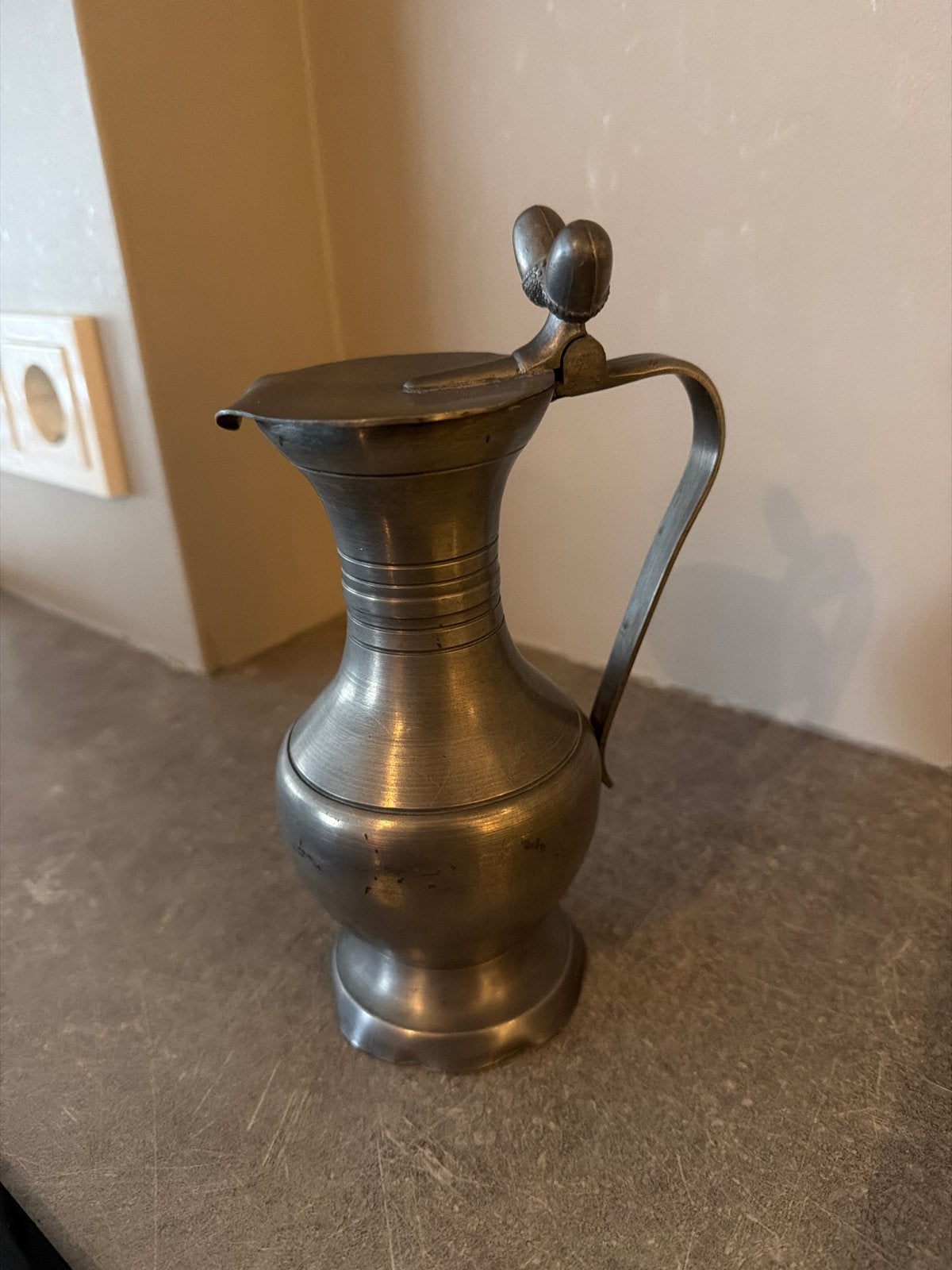 Tinnen kan, beschadigd., Ophalen