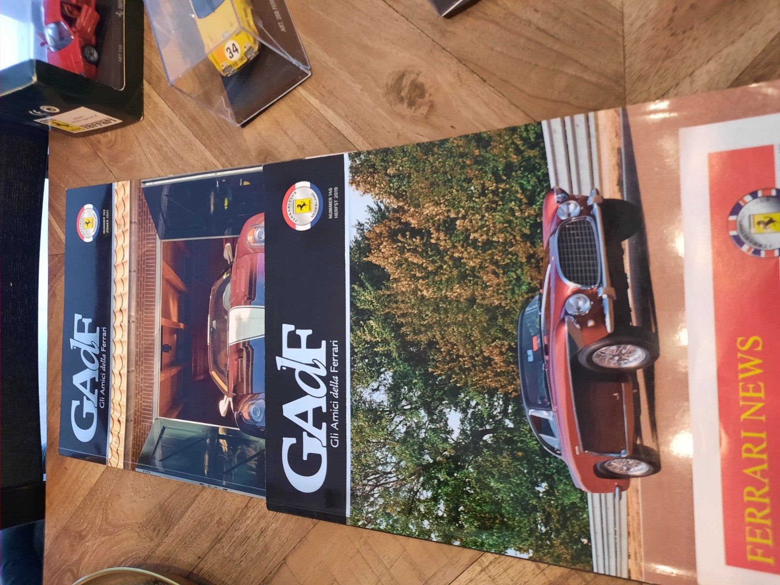 Ferrari GADF Tijdschriften en Modelauto's Collectie, Ophalen of Verzenden, Gelezen, Ferrari, Diverse auteurs