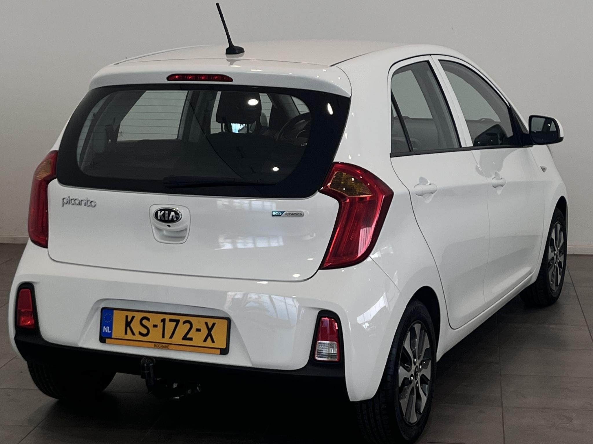 Kia Picanto 1.0 CVVT EconomyPlusLine | Trekhaak | Navigatie, Voorwielaandrijving, Stof, Gebruikt, Met garantie (alle)