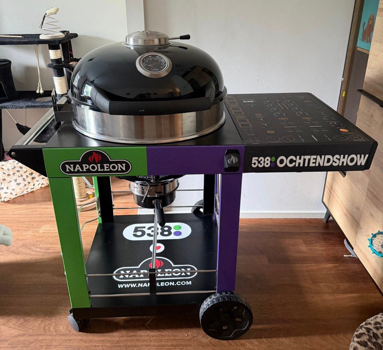 Unieke radio 538 bbq napoleon, Tuin en Terras, Ophalen, Nieuw, Met accessoires