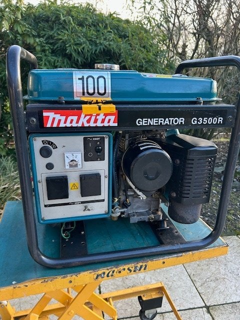 Aggregaat Makita G3500R, Doe-het-zelf en Verbouw, Aggregaten, Ophalen, Gebruikt, Minder dan 5 kVA, Benzine
