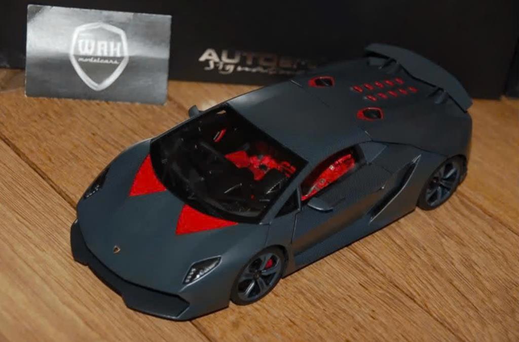 1:18 LAMBORGHINI SESTO ELEMENTO 74671 Autoart signature WRH, Verzenden, Zo goed als nieuw, Auto, Autoart