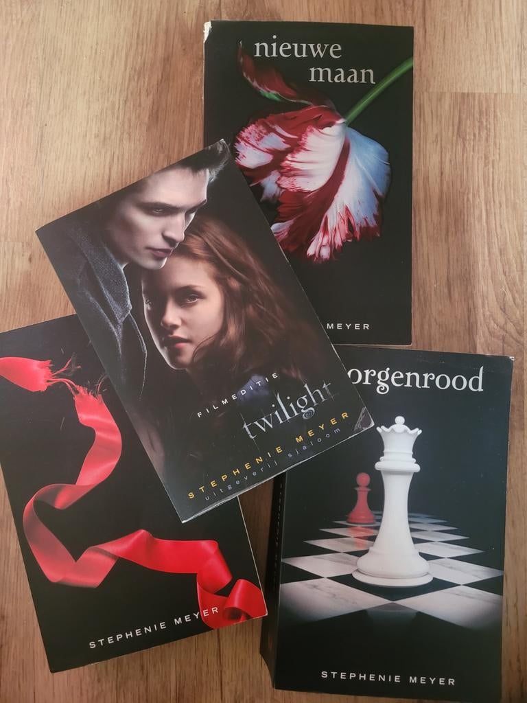Twilight serie, Ophalen