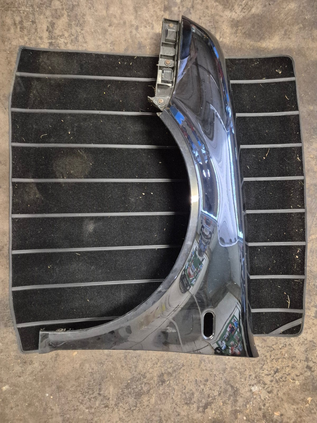 Golf 4 zijscherm lc9z bestuurderskant, Ophalen, Spatbord