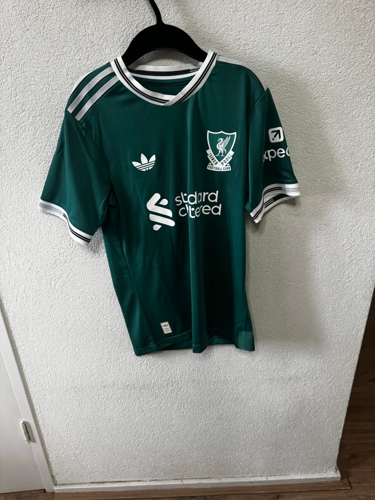 Liverpool FC Salah Thuisshirt Groen Maat S, Verzenden, Nieuw, Voetbal, Groen