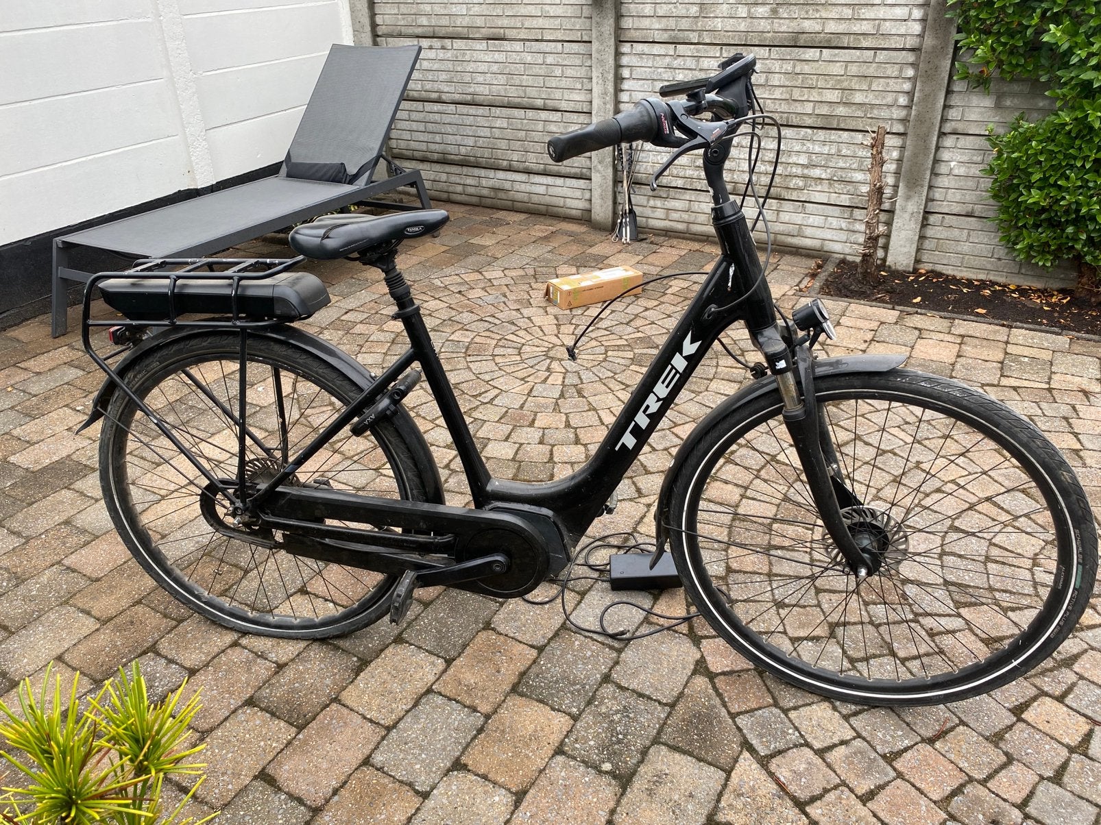 trek electrische fiets opknapper, bosch motor 28inch, Gebruikt, 51 tot 55 cm, 50 km per accu of meer, Ophalen