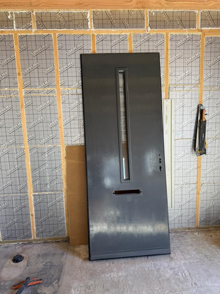 Buitendeur inclusief driepuntsluiting 233x93 cm, Doe-het-zelf en Verbouw, Overige Doe-het-zelf en Verbouw, Ophalen, Gebruikt