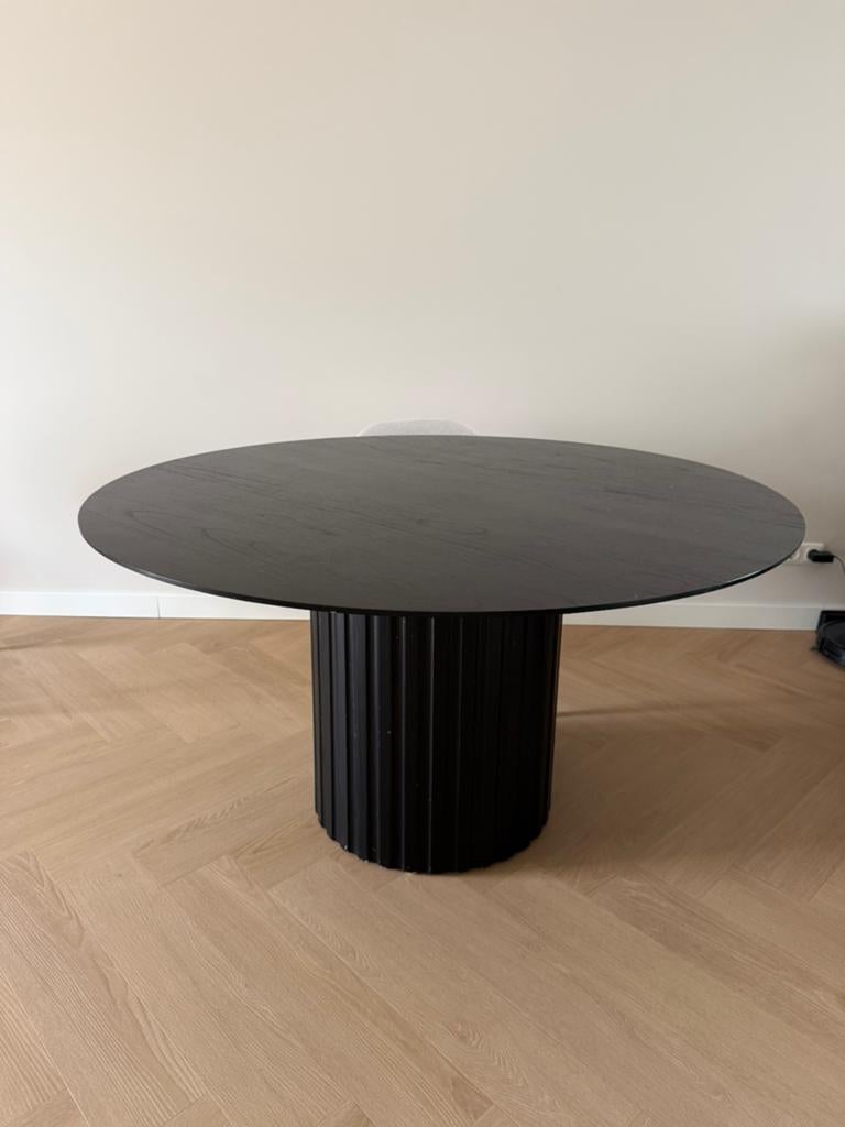 Ronde zwarte eettafel 140 cm, Huis en Inrichting, Ophalen, Gebruikt, 100 tot 150 cm, Rond