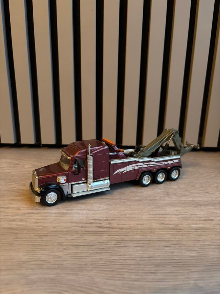 Siku 1:55 Freightliner 2711 sleepwagen / bergingswagen, Ophalen of Verzenden, Bus of Vrachtwagen, SIKU