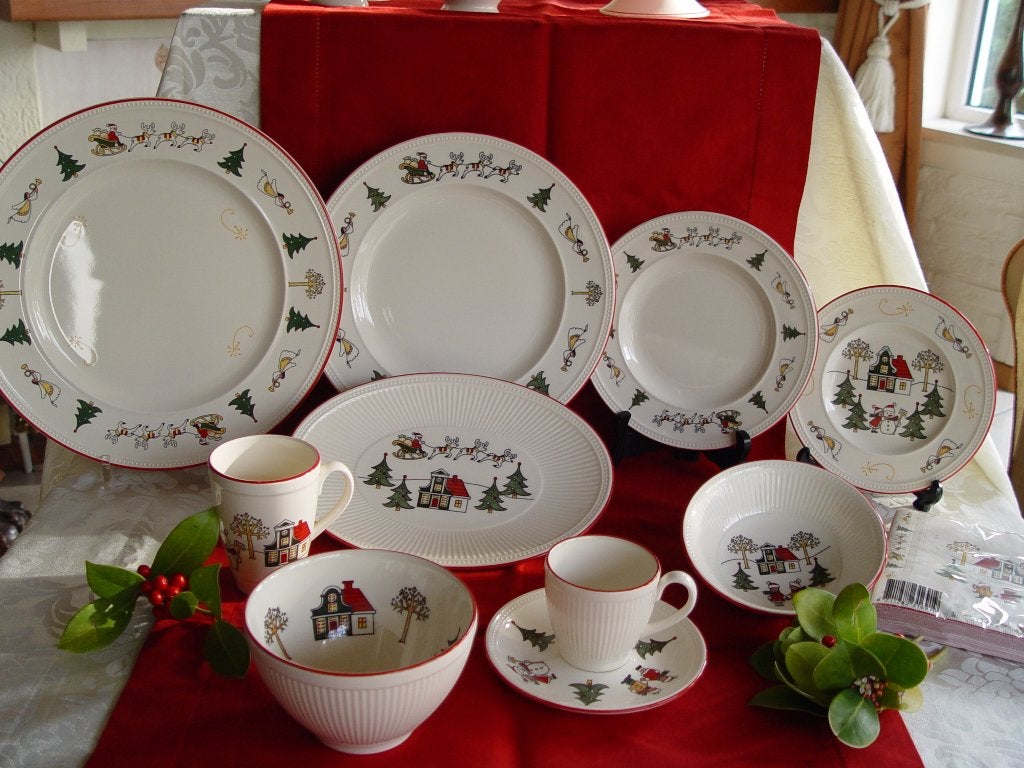 AH Blokker Windsor christmas kerstservies kerst los te koop, Huis en Inrichting, Overige typen, Ophalen of Verzenden, Zo goed als nieuw