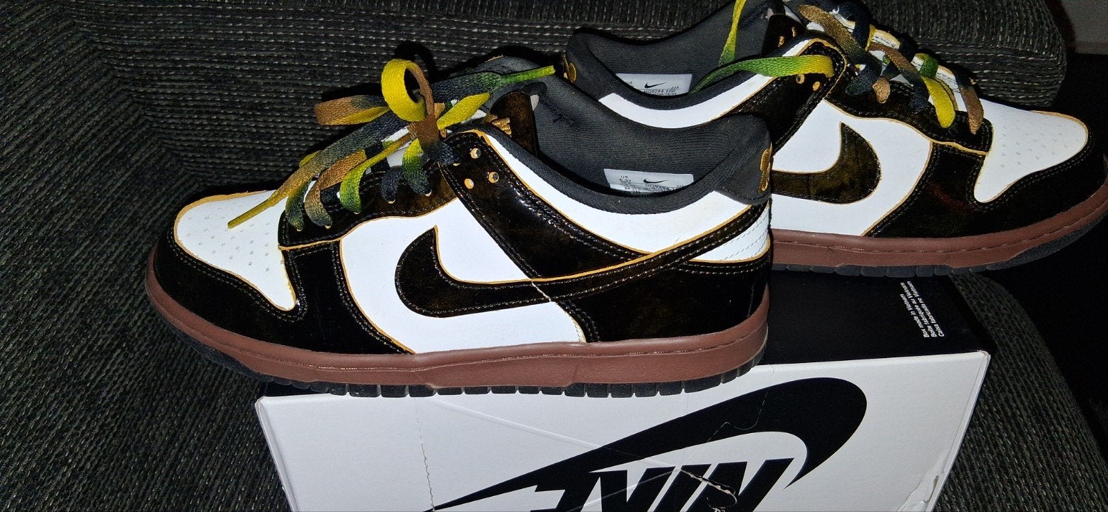 Nike Dunk Low SE (GS) Panda, Bruin, Nike, Ophalen of Verzenden, Sneakers of Gympen