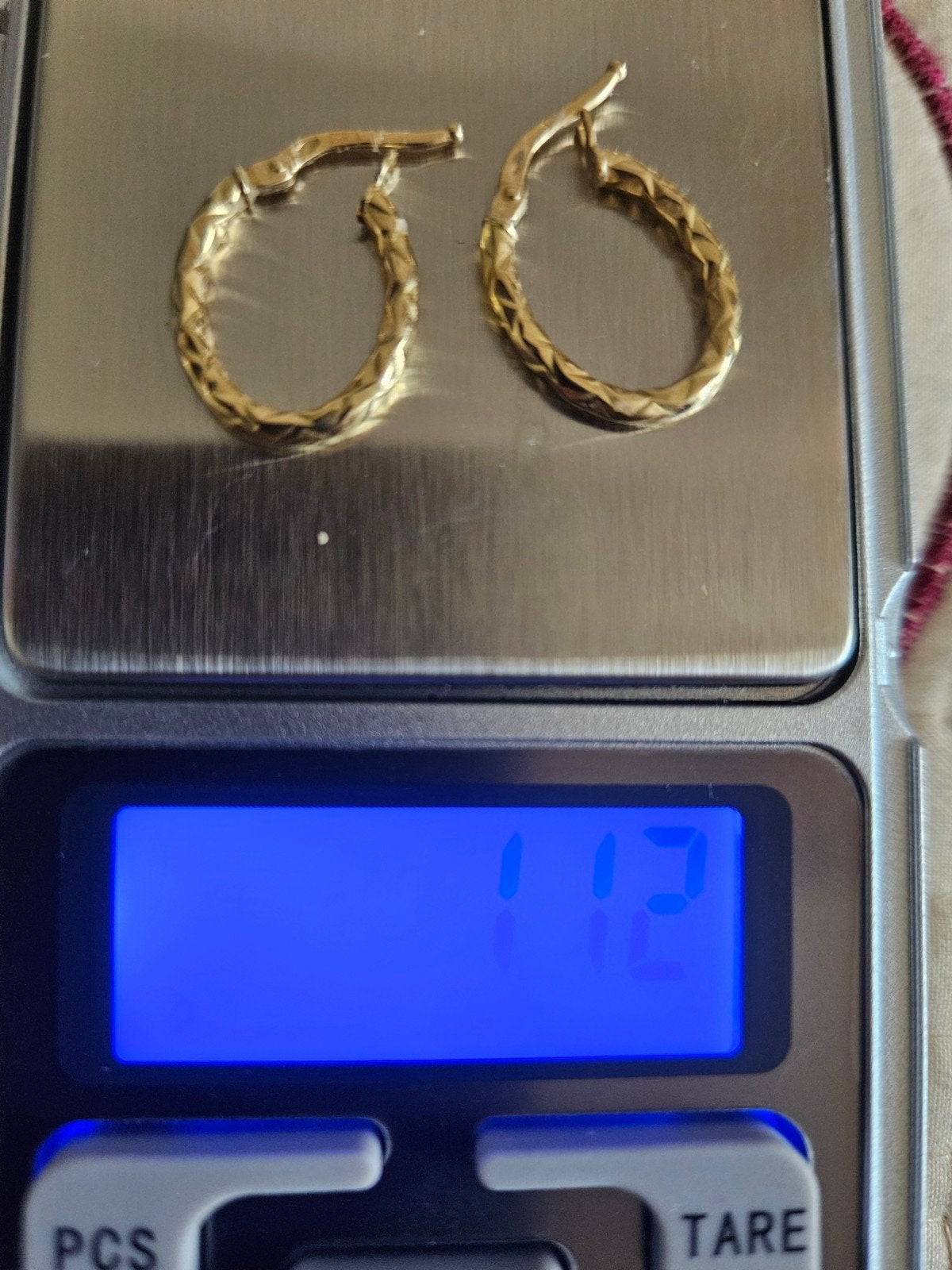 Nieuwe 18krt Gouden Oorbellen, Sieraden, Tassen en Uiterlijk, Hangers, Ophalen of Verzenden, Zo goed als nieuw, Goud