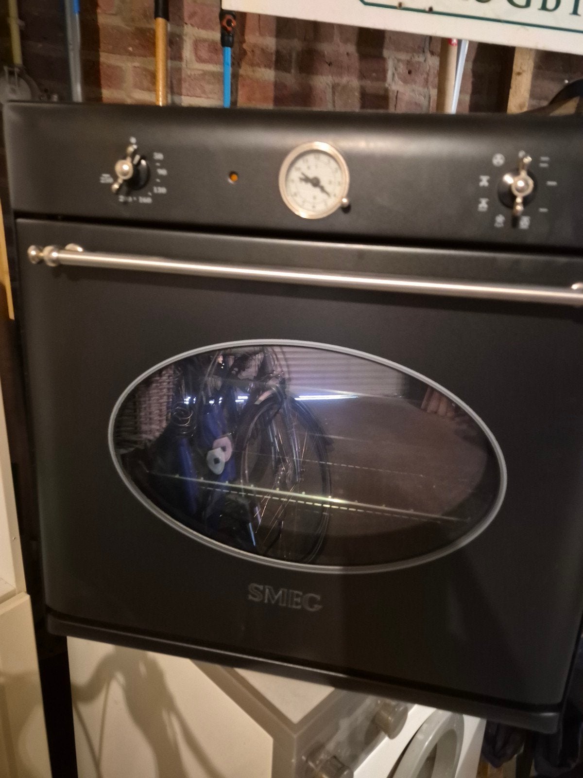 Smeg Inbouw Heteluchtoven - Zwart, Zo goed als nieuw, Witgoed en Apparatuur, Ovens, Smeg, Hete lucht, Ophalen of Verzenden, Inbouw