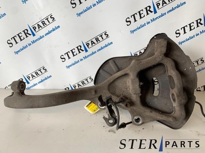 Fusee links-voor van een Mercedes S-Klasse, Gebruikt, -, Ophalen of Verzenden, -