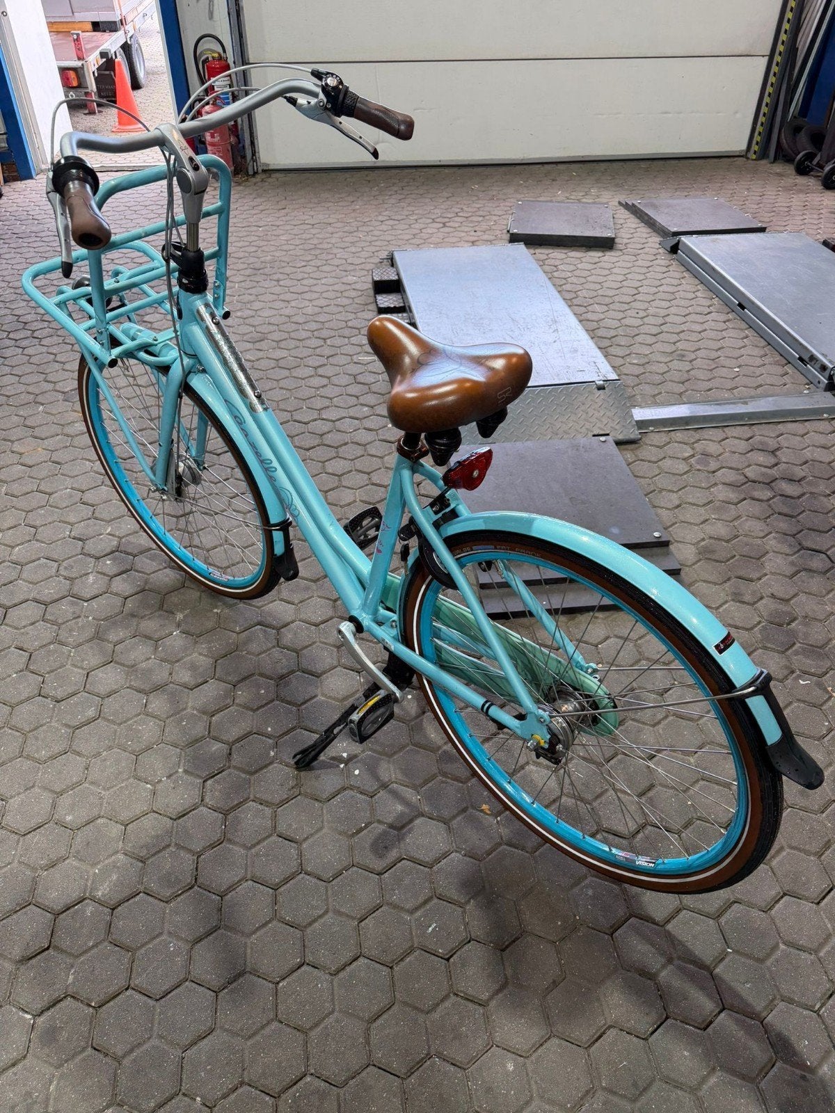 Te koop gazelle transportfiets 28 inch - Lichtblauw, 56 cm of meer, Ophalen, Gebruikt, Gazelle