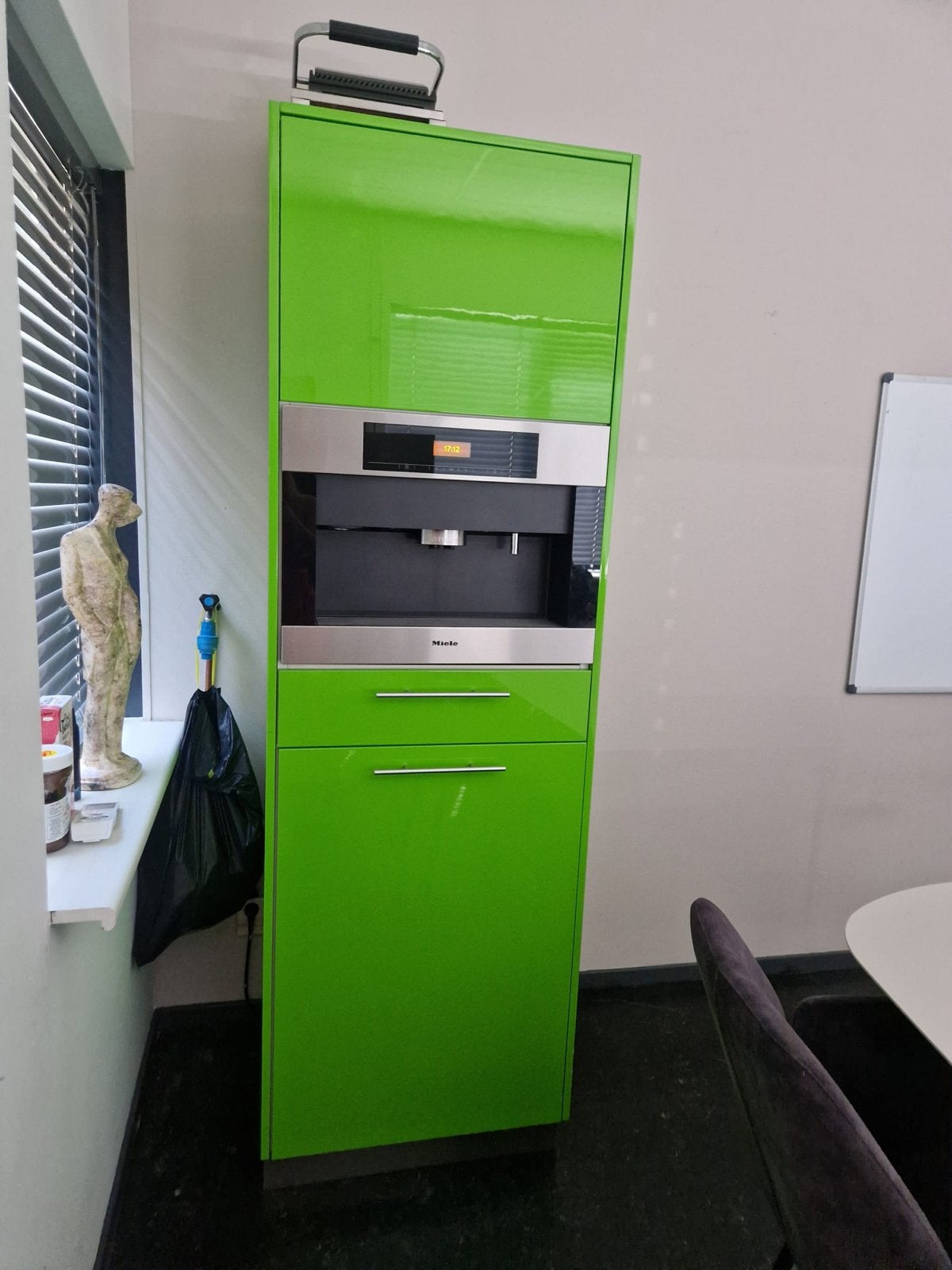 Miele inbouw koffiemachine met kast - Zo goed als nieuw, Witgoed en Apparatuur, Ophalen, Afneembaar waterreservoir, Espresso apparaat