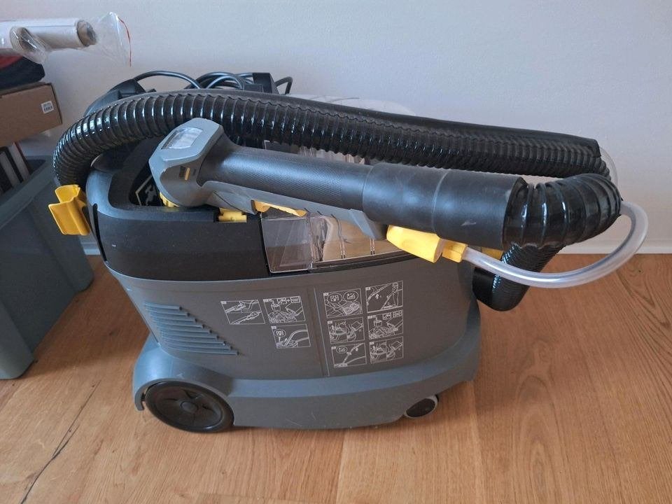 Kärcher Puzzi 8/1c, Doe-het-zelf en Verbouw, Reinigingsmachines, Ophalen of Verzenden, Zo goed als nieuw