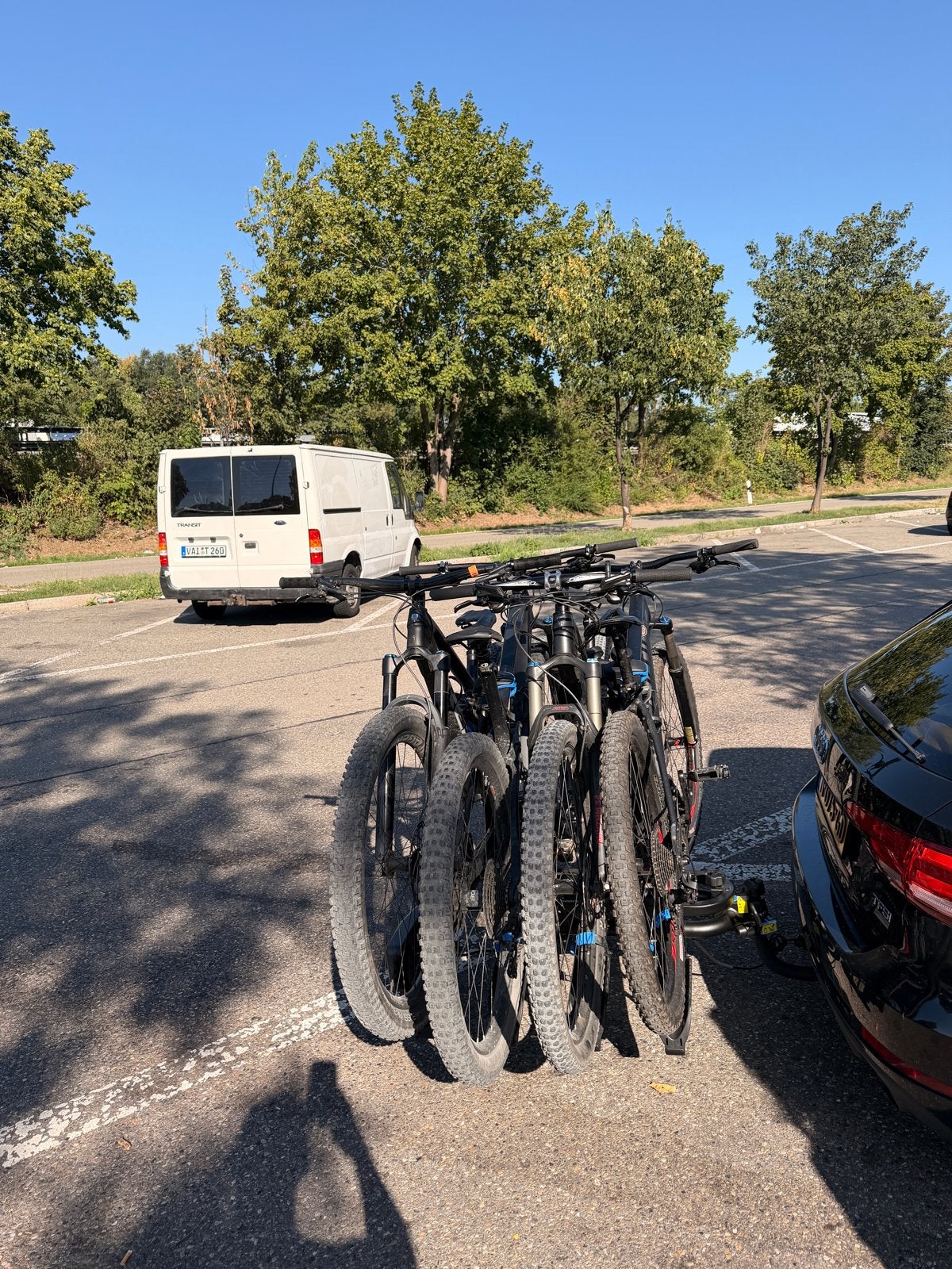 Hapro Trekhaakdrager voor 4 fietsen - Zo goed als nieuw, Auto diversen, Fietsendragers, Ophalen, 3 fietsen of meer, Brede banden