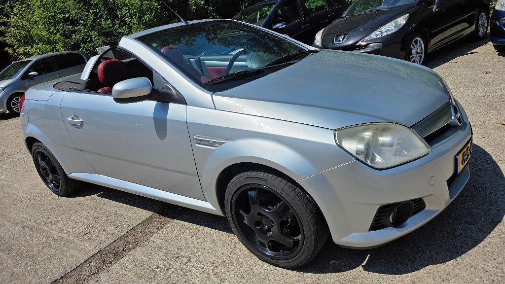 Opel Tigra 1.4i Cabrio 2007 leder int. sportv Nieuwe APK!!!, Auto's, Voorwielaandrijving, 4 cilinders, Cabriolet, 49 €/maand