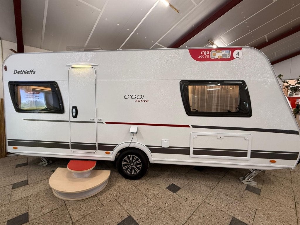 Dethleffs C'go Active 495 FR, Rondzit, Overige typen, Dethleffs, 5 tot 6 meter