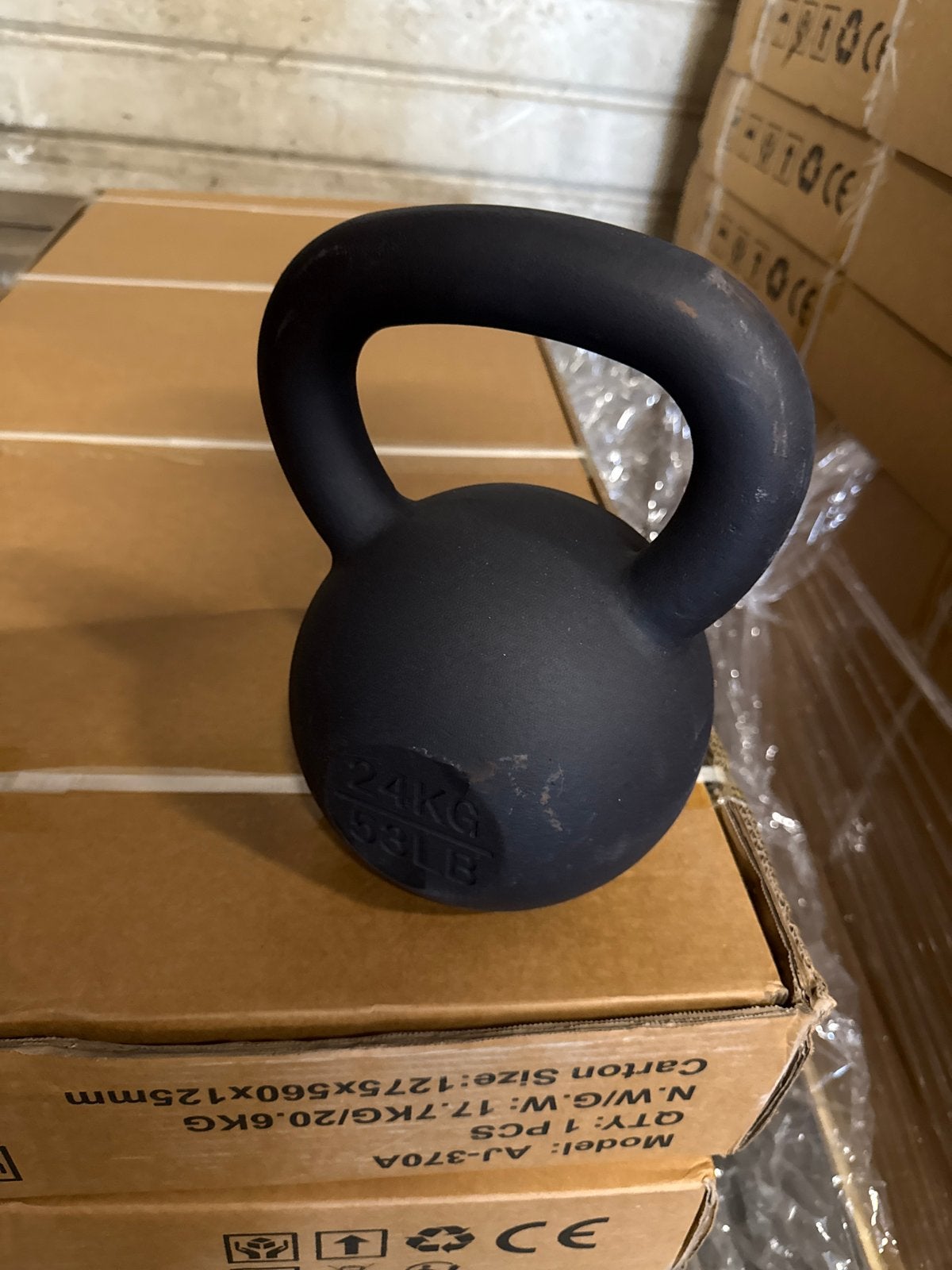 Kettlebell Gietijzer 24kg - Krachttraining Fitness, Sport en Fitness, Fitnessmaterialen, Gebruikt, Kettlebell, Armen, Ophalen