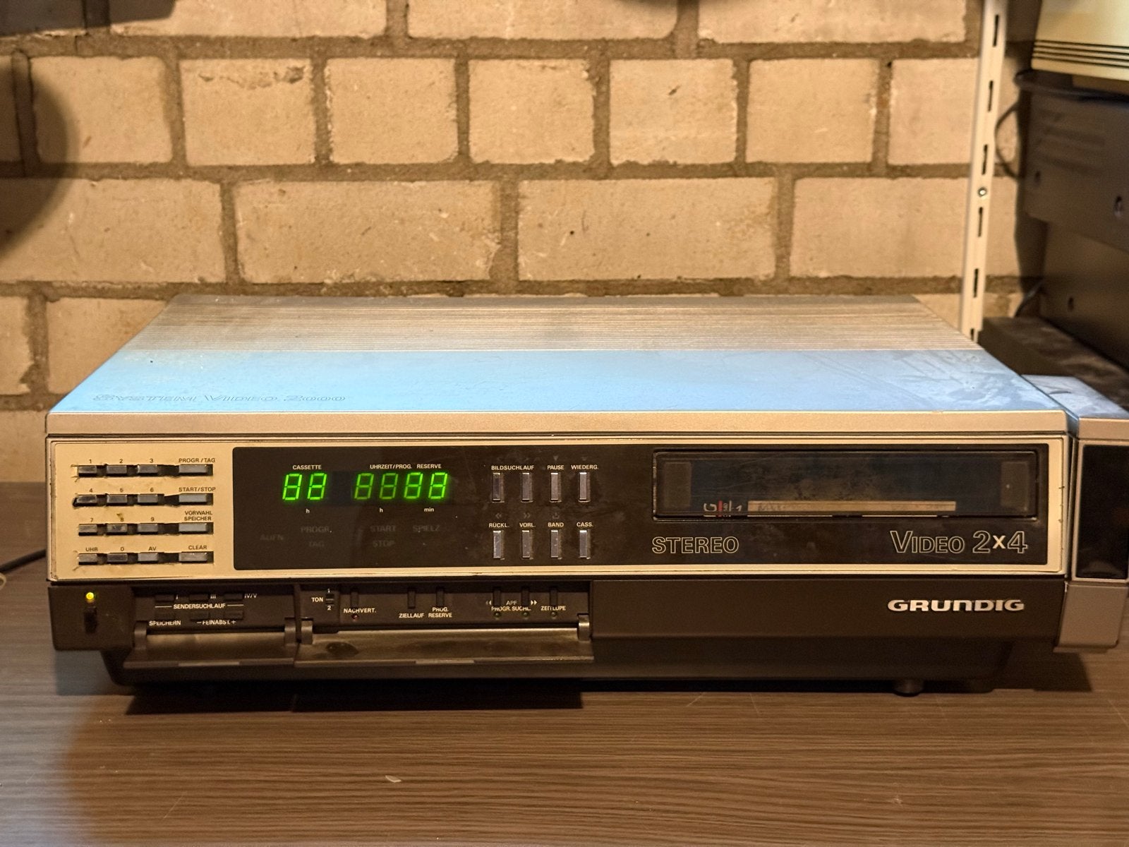Grundig Video 2x4 Stereo Video 2000 Speler/Recorder, Audio, Tv en Foto, Videospelers, Ophalen of Verzenden, Gebruikt, Video 2000-speler of -recorder