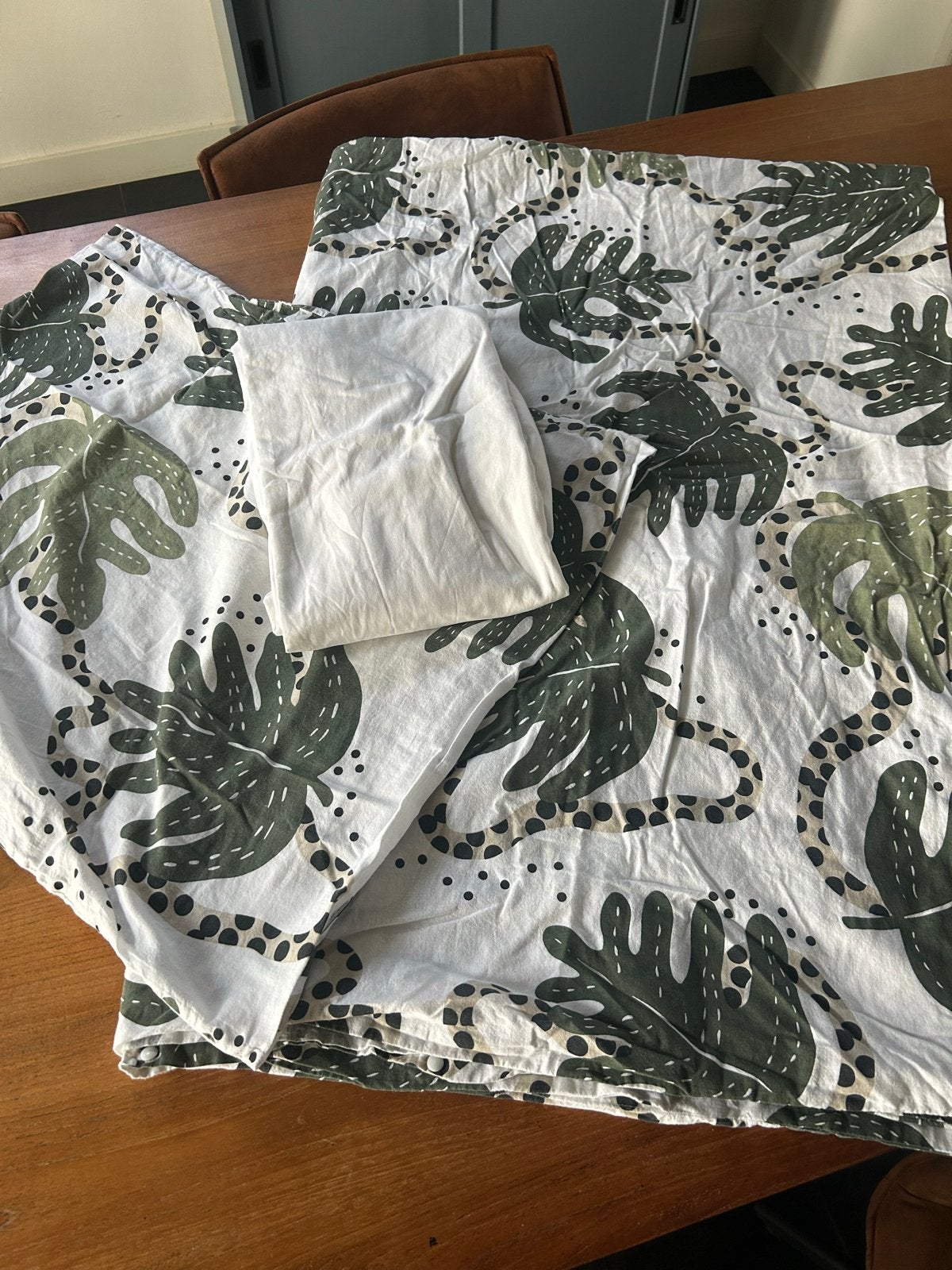 IKEA Eenpersoons Dekbedovertrek 140x200 met Monstera print, Gebruikt, Eenpersoons, Meerkleurig, Dekbedovertrek