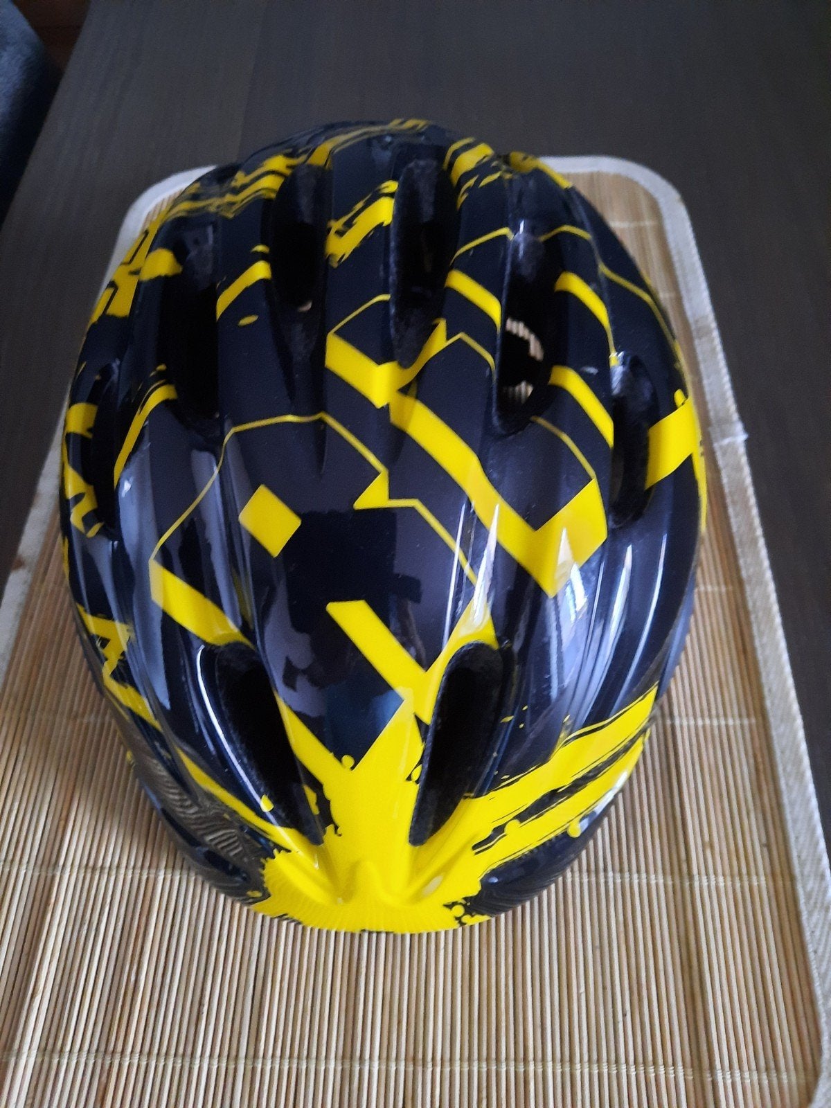Fietshelm - Zwart met Geel Patroon - Maat M 52-58cm, Ophalen, Gebruikt, Heer of Dame, M